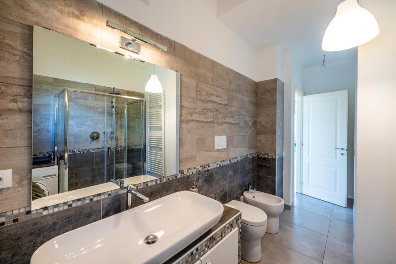 Casa Matilde - Appartamento Vista Mare - Con Posto Auto Finale Ligure Eksteriør bilde